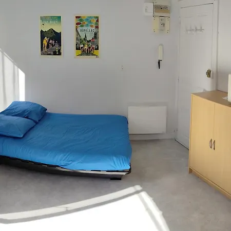 Centre Apartment *